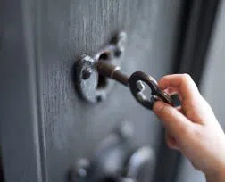 City Locksmith Store St Louis, MO 314-471-0911 City Locksmith Store St Louis, MO 314-471-0911 - 14-Unlock-Door