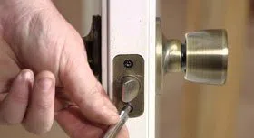 City Locksmith Store St Louis, MO 314-471-0911 - 16-Emergency-Locksmith-Opening